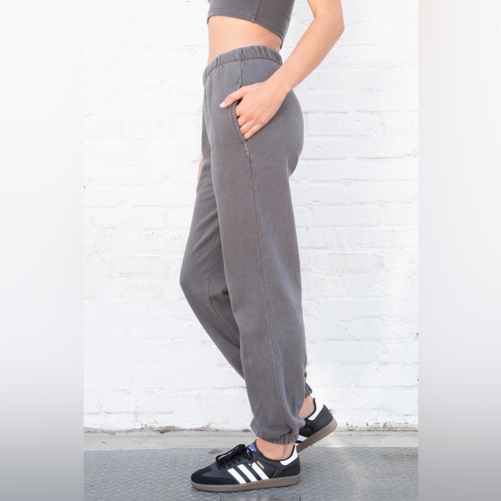 Brandy Rosa sweats charcoal grey
